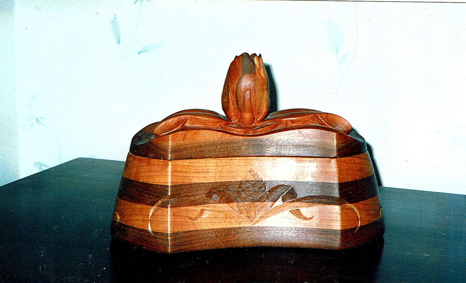 Tulip Keepsake Box — Carved Floral Lid